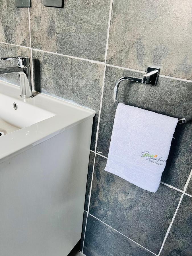Signature Boutique Guesthouse Maun Luaran gambar