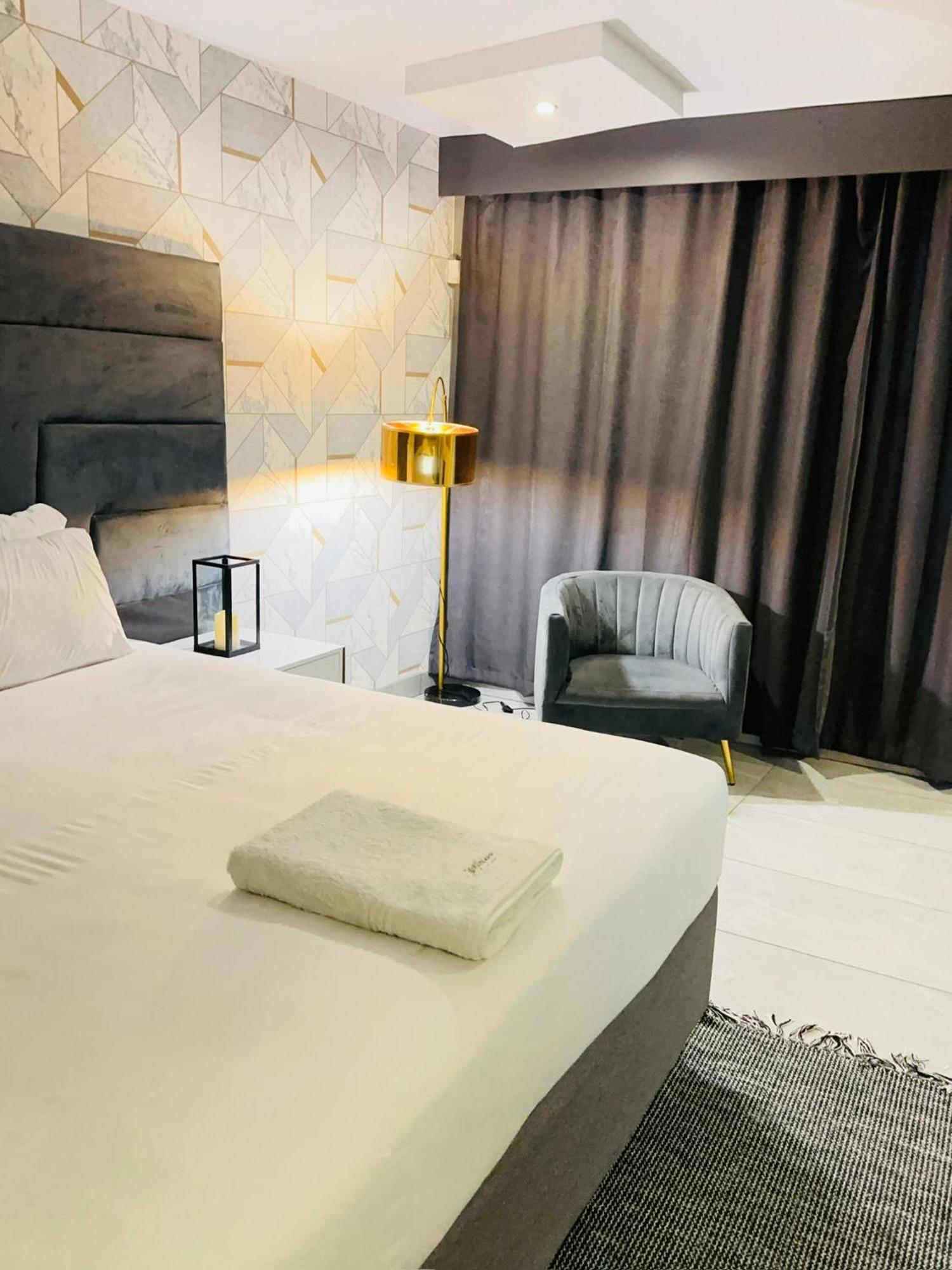 Signature Boutique Guesthouse Maun Luaran gambar